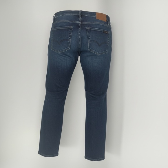 Kut from the Kloth Women’s Catherine dark blue jeans size 10 - Picture 2 of 8
